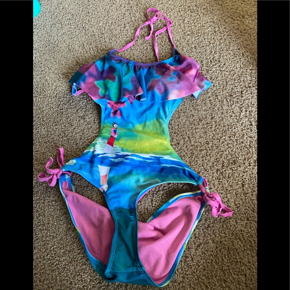 Sexy one piece swimsuit